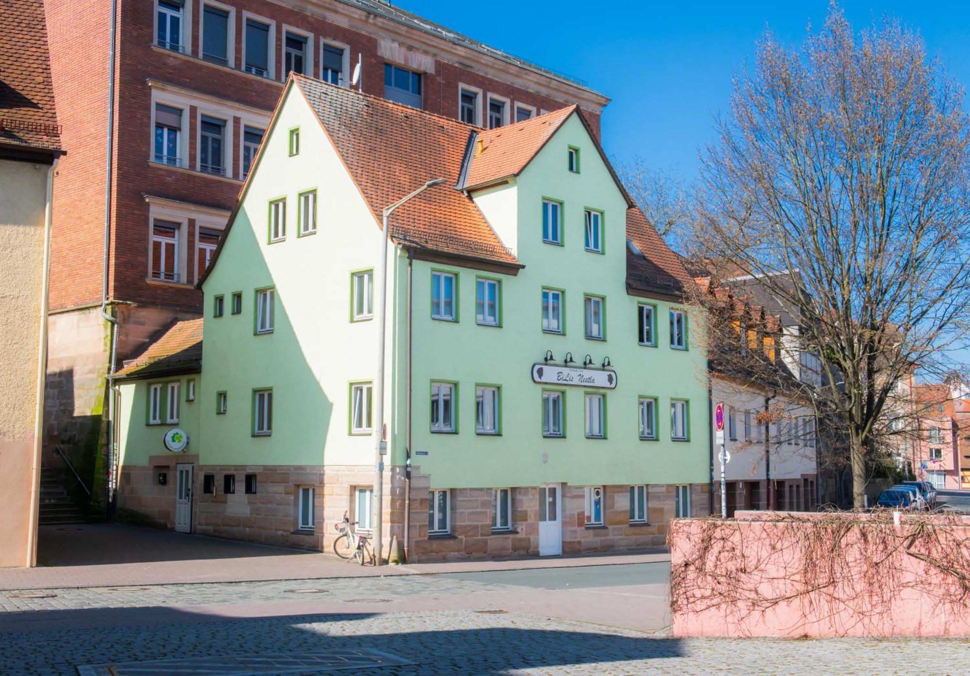 Haus99 Budget Pension & Apartments Fürth Exterior foto