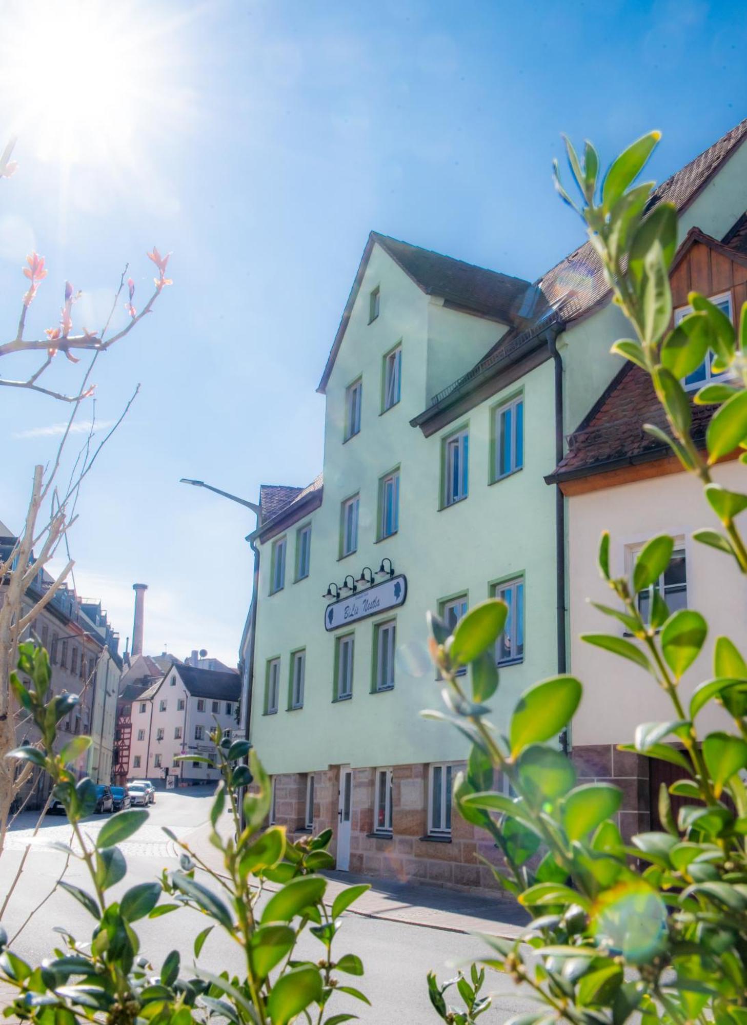 Haus99 Budget Pension & Apartments Fürth Exterior foto